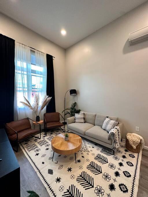 Home Haven, Walk To Little Italy & Wooster Square New Haven Bagian luar foto