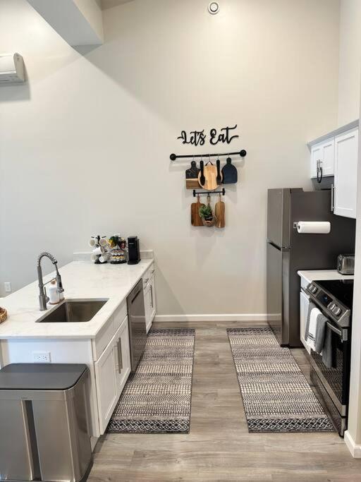Home Haven, Walk To Little Italy & Wooster Square New Haven Bagian luar foto